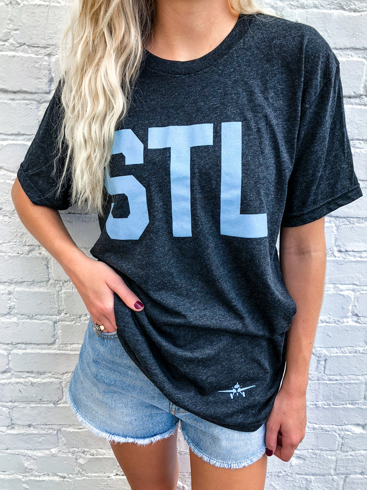 STL - Unisex Airport Code Graphic T-Shirt